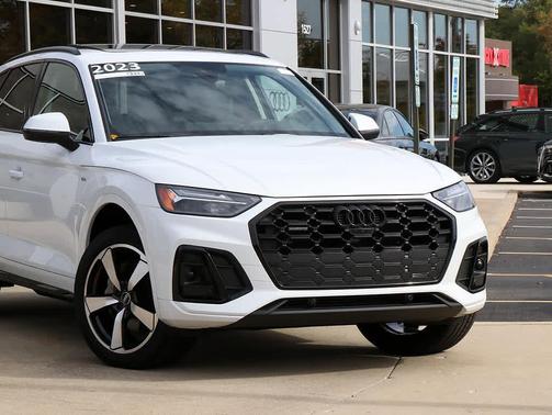 2023 Audi Q5 45 S line Premium Plus