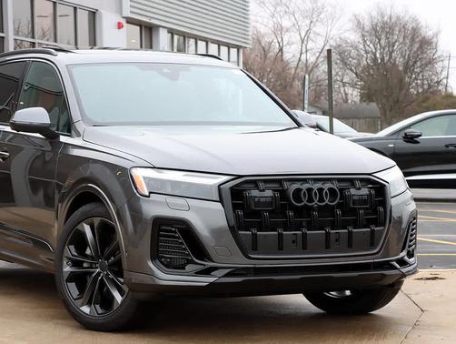 2026 Audi Q7 55 Premium Plus