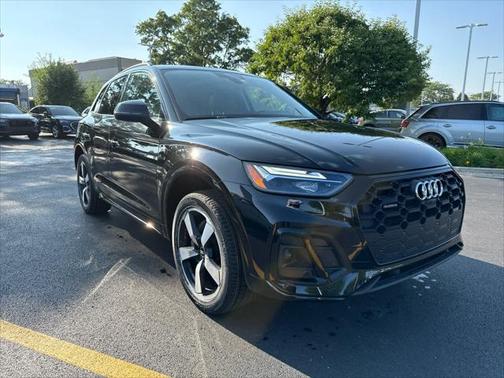 2022 Audi Q5 45 S line Premium Plus