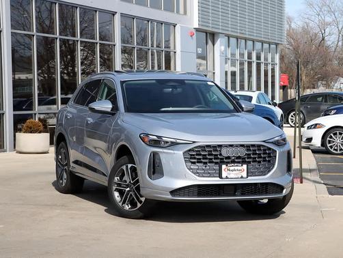 FLORETT SILVER 2026 Audi Q5 Premium TFSI quattro S tronic