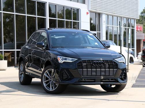 2025 Audi Q3 Premium 45 TFSI S line quattro Tiptronic