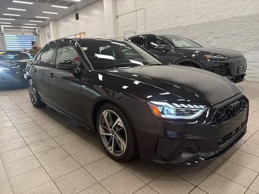 2023 Audi A4 45 S line Premium Plus