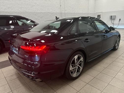 2023 Audi A4 45 S line Premium Plus
