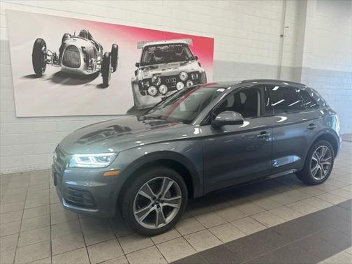 2019 Audi Q5 2.0T Premium Plus