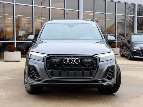 2026 Audi Q7 55 Premium Plus