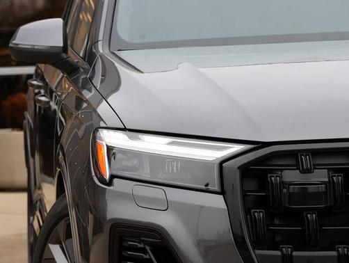 2026 Audi Q7 55 Premium Plus