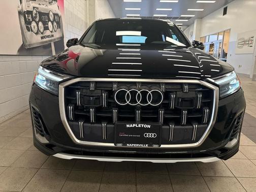 2025 Audi Q7 55 Premium Plus