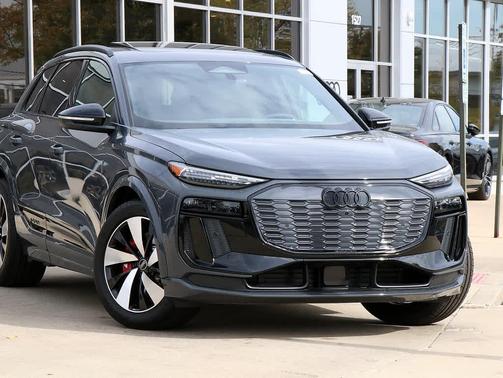 2025 Audi SQ6 e-tron Premium Plus quattro