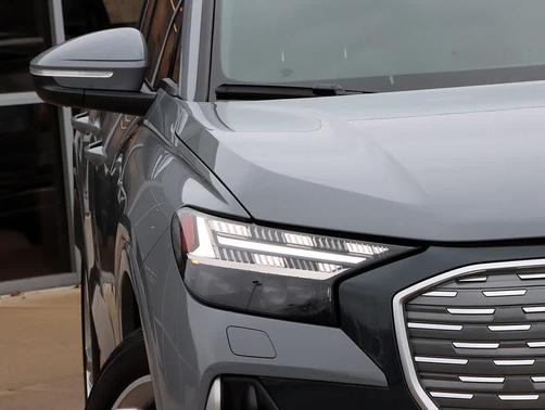 2023 Audi Q4 e-tron Prestige 50 quattro