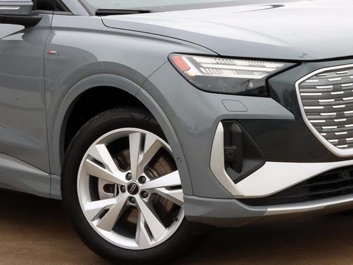 2023 Audi Q4 e-tron Prestige 50 quattro