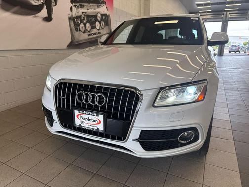 Glacier White Metallic 2017 Audi Q5 3.0T Premium Plus