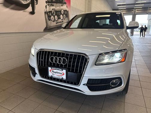 Glacier White Metallic 2017 Audi Q5 3.0T Premium Plus