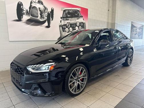Mythos Black Metallic 2023 Audi S4 Prestige TFSI quattro Tiptronic