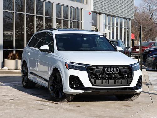 2026 Audi Q7 55 Premium Plus