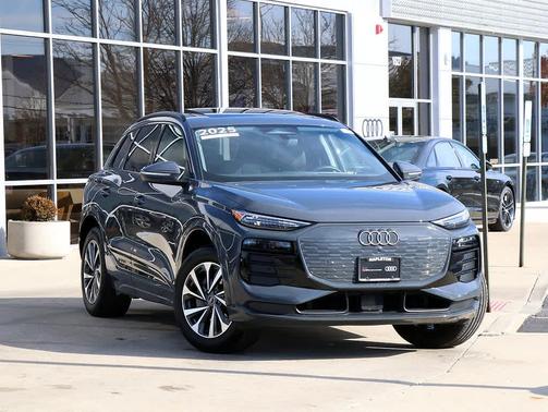 2025 Audi Q6 e-tron Premium Plus quattro