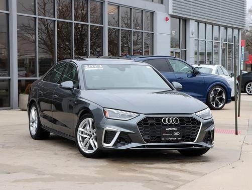 2023 Audi A4 45 S line Premium