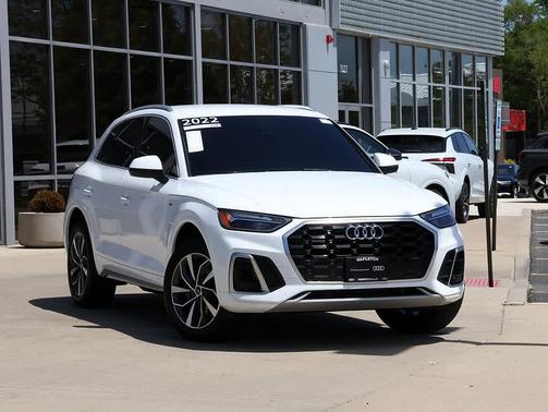 Ibis White 2022 Audi Q5 45 S line Premium