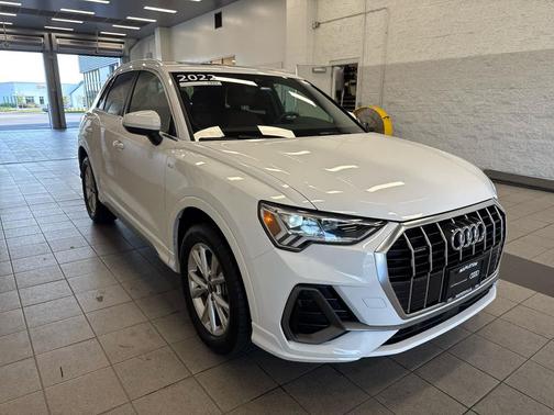 2022 Audi Q3 45 S line Premium Plus