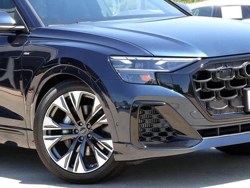 WAITOMO BLUE 2026 Audi Q8 55 Premium Plus