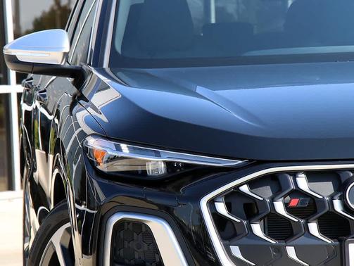 2025 Audi SQ5 3.0T Premium
