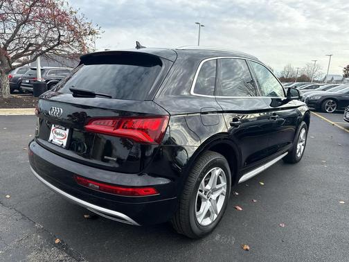 2019 Audi Q5 45 Premium