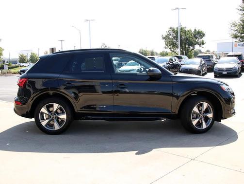 2025 Audi Q5 40 Premium Plus