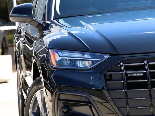 2025 Audi Q5 40 Premium Plus