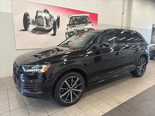 2024 Audi Q7 55 Premium Plus