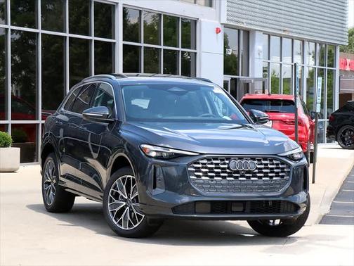 2025 Audi Q5 Premium Plus