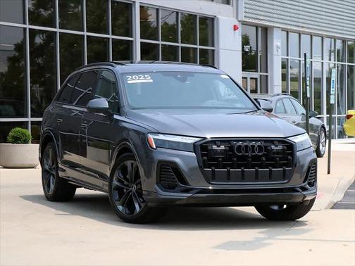 2025 Audi Q7 55 Prestige