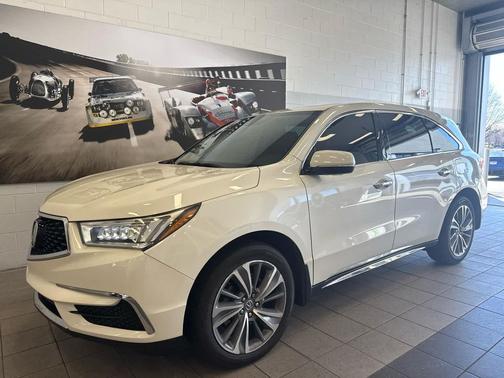 White Diamond Pearl 2017 Acura MDX 3.5L w/Technology Package
