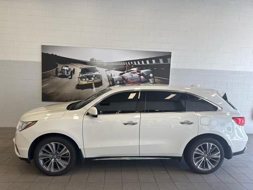 White Diamond Pearl 2017 Acura MDX 3.5L w/Technology Package
