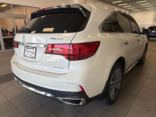 White Diamond Pearl 2017 Acura MDX 3.5L w/Technology Package