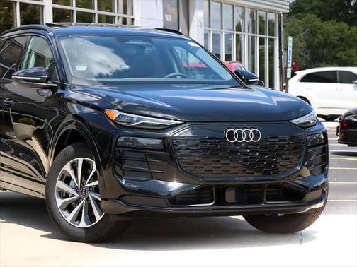 2025 Audi Q6 e-tron Premium quattro