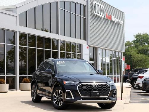 Mythos Black Metallic 2024 Audi Q5 45 S line Premium Plus