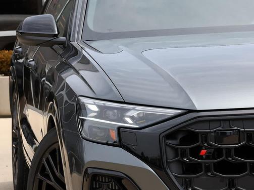 DAYTONA GRAY 2026 Audi SQ8 4.0T Prestige