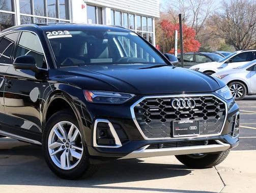 2023 Audi Q5 45 S line Premium