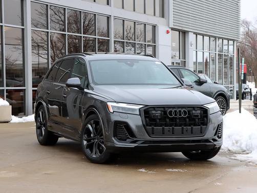 2026 Audi Q7 55 Premium Plus