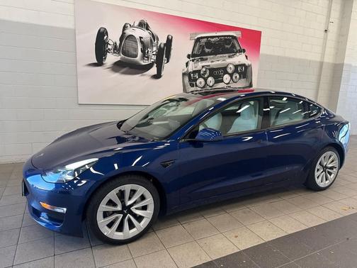 2021 Tesla Model 3 Long Range