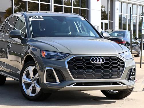 2023 Audi Q5 45 S line Premium Plus