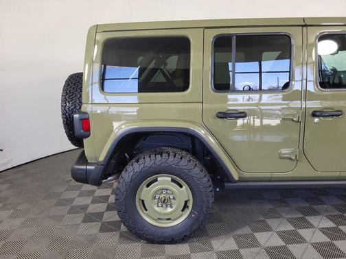 2025 Jeep Wrangler 4xe Willys