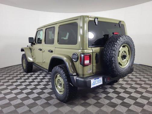 2025 Jeep Wrangler 4xe Willys