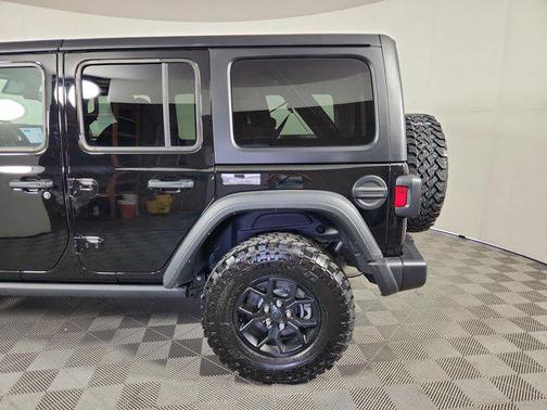 2025 Jeep Wrangler 4xe Willys
