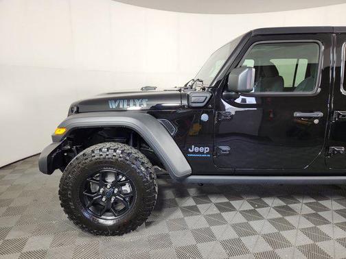 2025 Jeep Wrangler 4xe Willys