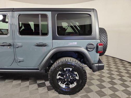 2025 Jeep Wrangler 4xe Rubicon