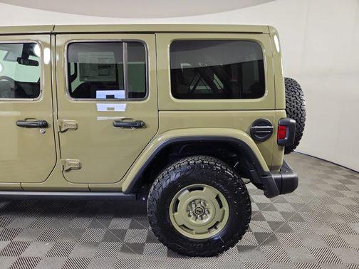 2025 Jeep Wrangler 4xe Willys