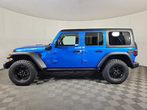 2025 Jeep Wrangler 4xe Willys