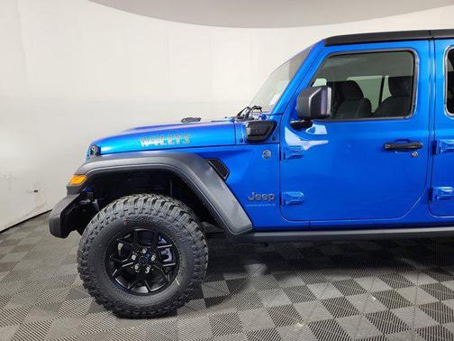 2025 Jeep Wrangler 4xe Willys