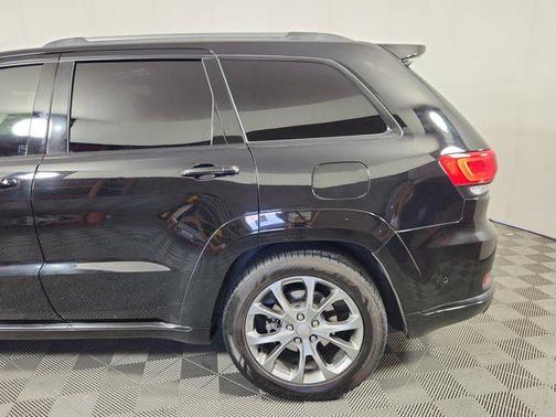 2019 Jeep Grand Cherokee Summit