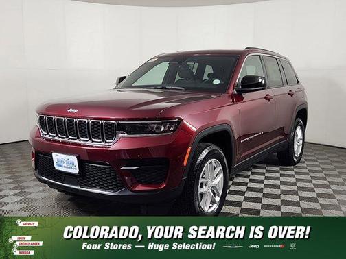 2025 Jeep Grand Cherokee Laredo